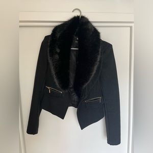 bebe cropped fitted wool-blend jacket with faux fur trim